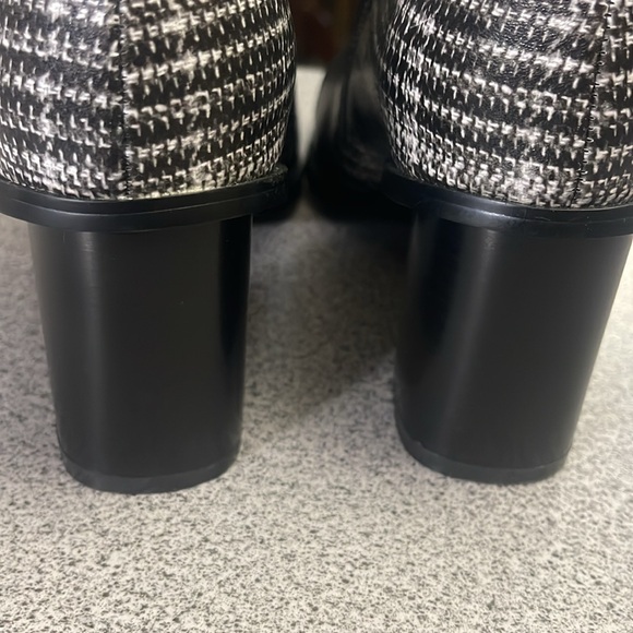 Monroe & Main Black and Plaid Mid-Calf Boots Women's Size 10 - Picture 5 of 8
